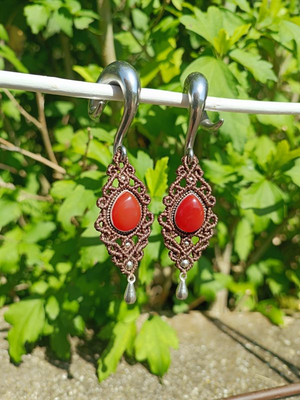 Boucles d'oreilles écarteurs cornaline – Image 3