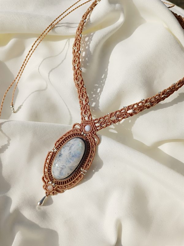 Collier labradorite blanche