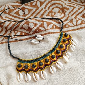 Collier pierre de lave